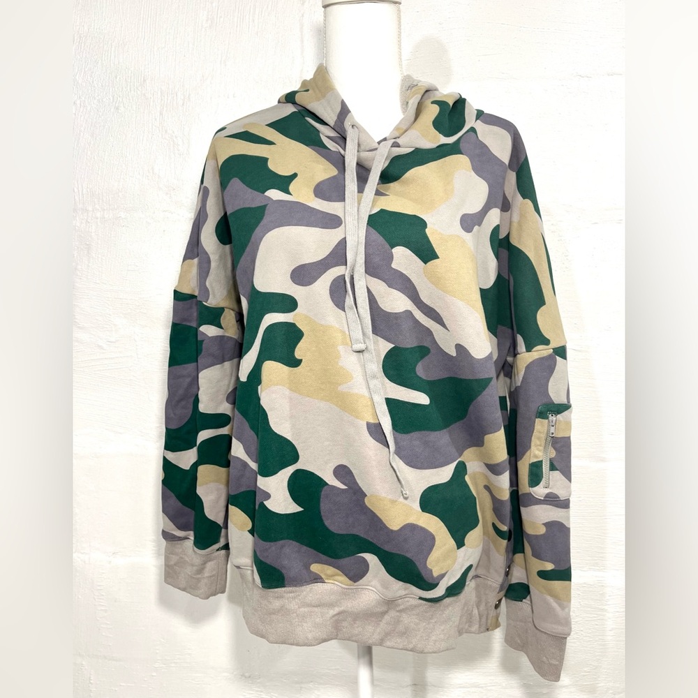 MAZIK CAMO HOODIE WITH SIDE SNAPS